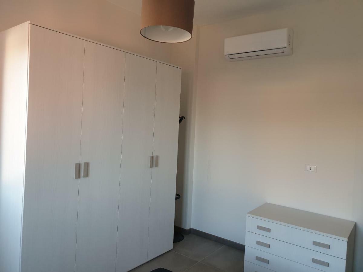 Sun Lake Apartments 代森扎诺-德尔加达 外观 照片